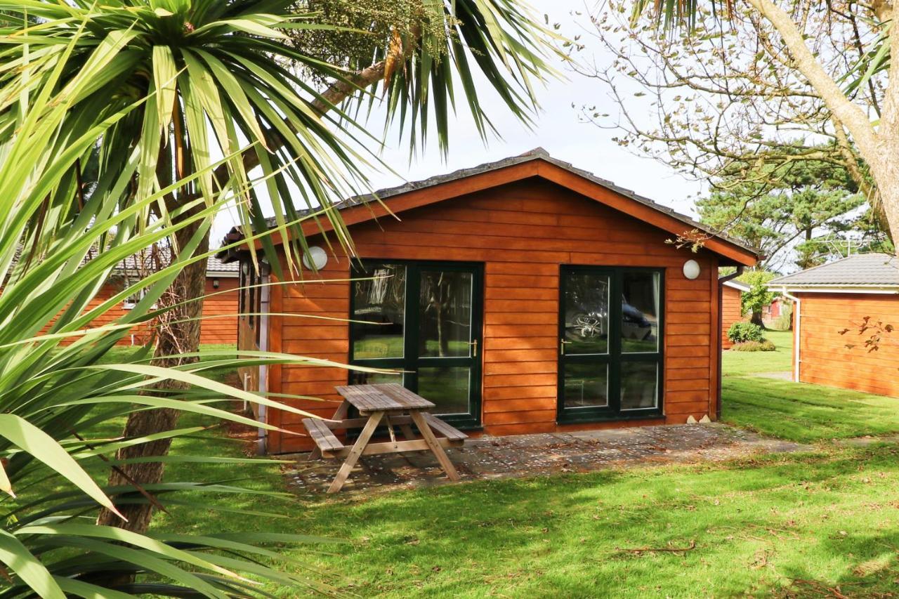 Atlantic Bays Holiday Park Saint Ervan Ngoại thất bức ảnh