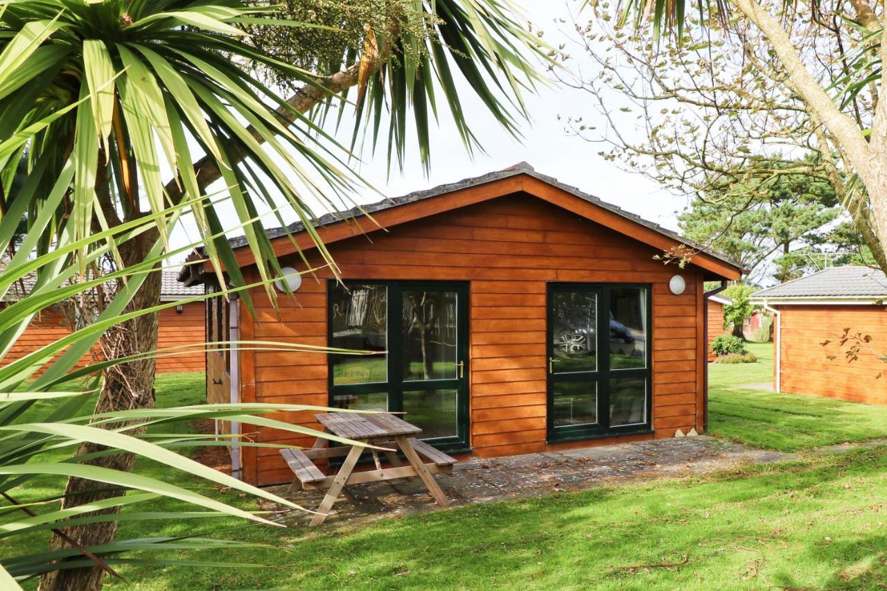 Atlantic Bays Holiday Park Saint Ervan Ngoại thất bức ảnh
